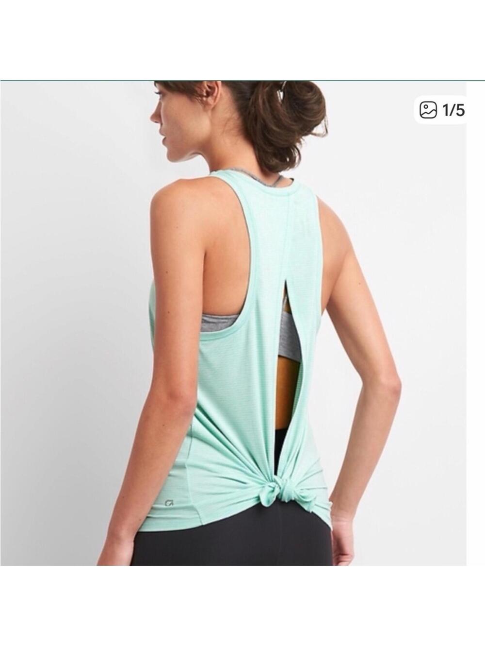 GapFit Breathe Tie-Back Tank Top
Out XS Aqua